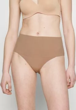 Spanx UNDIETECTABLE BRIEF - Shapewear - Cafe Au Lait