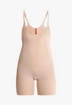 Spanx ONCORE OPEN-BUST MID-THIGH BODYSUIT - Body - Soft Nude -Spanx Verkaufsshop 395ef7b68dd44b3ba2ac902460c198c5
