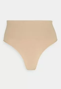 Spanx EVERYDAY SHAPING THONG - String - Toasted Oatmeal 11 Spanx EVERYDAY SHAPING THONG - String - Toasted Oatmeal -Spanx Verkaufsshop 3a47b231f3b5473b8a2743187ce66e5e 1