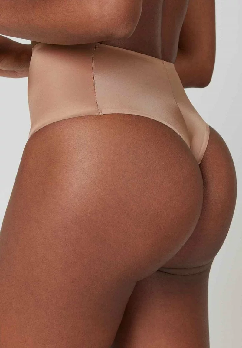 Spanx SHAPING - String - Cafe Au Lait 5 Spanx SHAPING - String - Cafe Au Lait – Bild 3