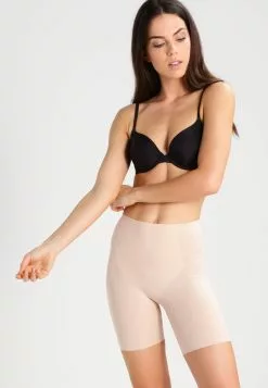 Spanx THINSTINCTS - Shapewear - Haut -Spanx Verkaufsshop 936456fcad4c493a8bef2eeb36af71fc