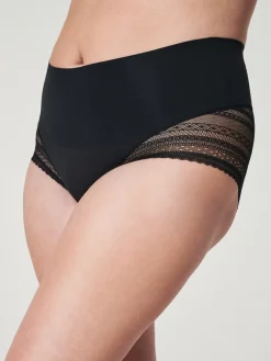 Spanx Undie-Tectable Shaping-Panty Mit Spitze 9 Spanx Undie-Tectable Shaping-Panty Mit Spitze -Spanx Verkaufsshop Spanx Undie Tectable Shaping Panty mit Spitze schwarz 40073R VERY BLACK 1