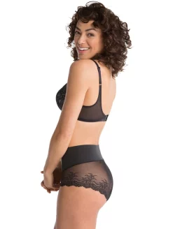 Spanx Undie-Tectable Shaping-Panty Mit Spitze