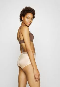 Spanx THINSTINCTS® 2.0 BRIEF - Slip - Champagne Beige -Spanx Verkaufsshop c0d8b1c8911345efac7190817059cc7c