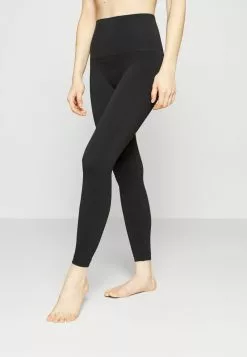 Spanx SEAMLESS ECOCARE - Leggings - Strümpfe - Very Black 11 Spanx SEAMLESS ECOCARE - Leggings - Strümpfe - Very Black -Spanx Verkaufsshop dd458cf08aa54dbc87c04ecf1e1dcd4e 1