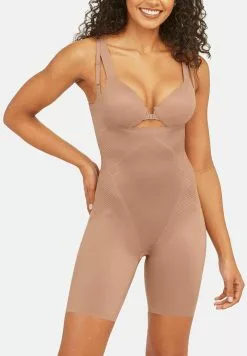 Spanx THINSTINCTS® 2.0 OPEN-BUST MID-THIGH BODYSUIT - Body - Café Au Lait -Spanx Verkaufsshop e126ac1cffb449209e80907d7e227605 1