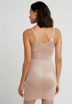 Spanx SMART GRIP REVERSIBLE FULL - Shapewear - Foundation -Spanx Verkaufsshop e192ec2f9bf94693b4fdf9e9da568a72