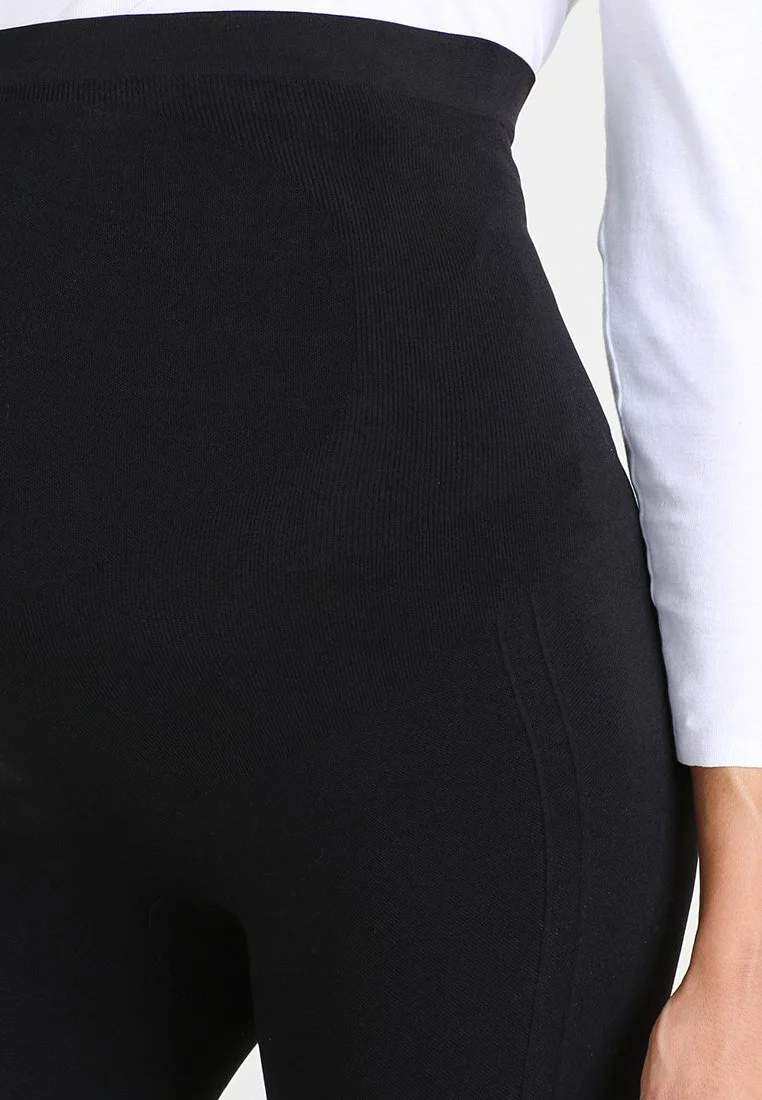 Spanx LOOK AT ME NOW - Leggings - Strümpfe - Very Black 4 Spanx LOOK AT ME NOW - Leggings - Strümpfe - Very Black – Bild 2