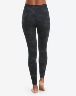 Spanx LOOK AT ME NOW SEAMLESS LEGGINGS - Leggings - Strümpfe - Black 10 Spanx LOOK AT ME NOW SEAMLESS LEGGINGS - Leggings - Strümpfe - Black -Spanx Verkaufsshop e29251d2e1124816bdf8b87d54348f0e