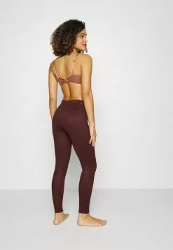Spanx Leggings - Strümpfe - Dark Terracotta 10 Spanx Leggings - Strümpfe - Dark Terracotta -Spanx Verkaufsshop e7e98396437941d9bfab085b4cbe5a8c