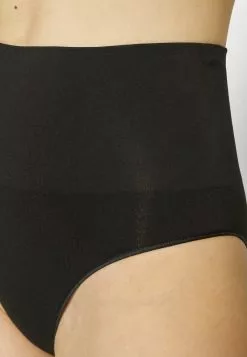 Spanx ECOCARE EVERYDAY - Shapewear - Very Black -Spanx Verkaufsshop f6a8663d07c14b28a69b4f638be397c3